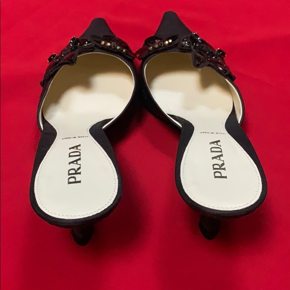 VINTAGE PRADA EMBELLISHED KITTEN HEELS |  New condition!! - Picture 7 of 9